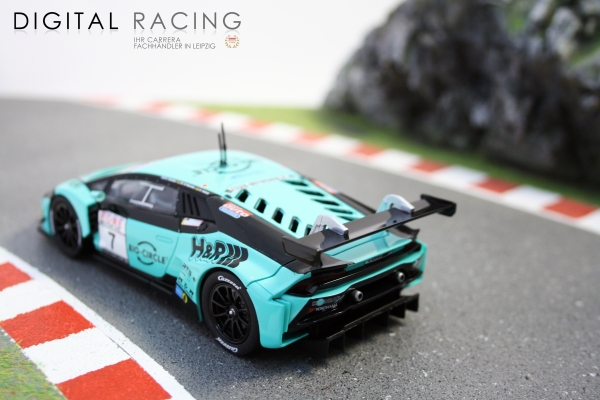 Carrera Digital 132 Lamborghini Huracan GT3 Konrad Motorsport No.7