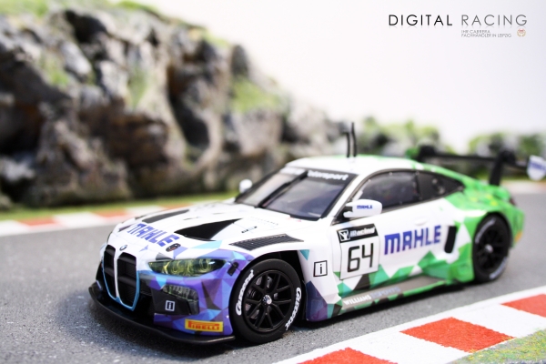 Carrera Digital 132 BMW M4 GT3 Mahle Racing Team