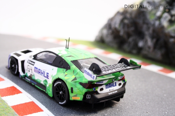 Carrera Digital 132 BMW M4 GT3 &quote;Mahle Racing Team&quote; - Ohne Box