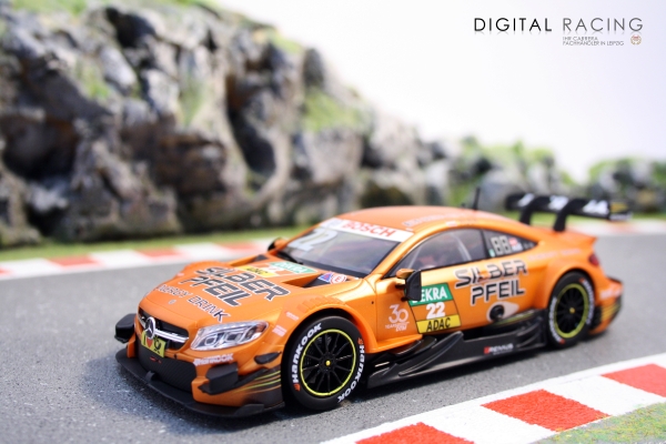 Carrera Digital 132 Mercedes-AMG C 63 DTM L.Auer No22