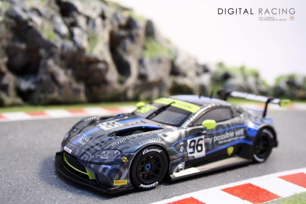 Carrera Digital 132 Aston Martin Vantage GT3 Optimum Motorsport No.96