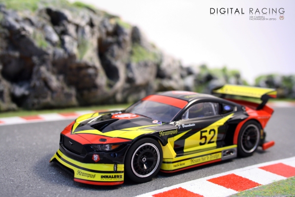 Carrera Digital 132 Ford Mustang GTY &quote;No.52&quote;
