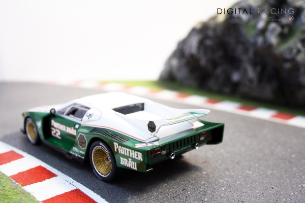 Carrera Digital 132 De Tomaso Pantera &quote;No.22&quote;