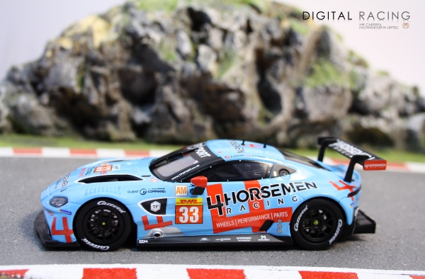 Carrera Digital 132 Aston Martin Vantage GTE TF Sport 4 Horsemen Racing No. 33