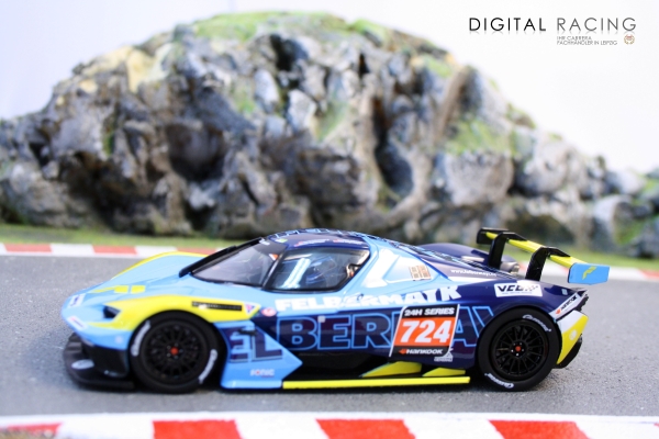Carrera Digital 132 KTM X-BOW GTX &quote;Felbermayr No.724&quote;
