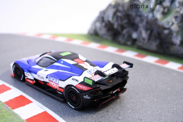 Carrera Digital 132 KTM X-BOW GTX &quote;Liqui Moly, No.104&quote;