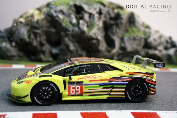 Carrera Digital 132 Lamborghini Huracán GT3 ARC Bratislava No.69 24H Spa 2016