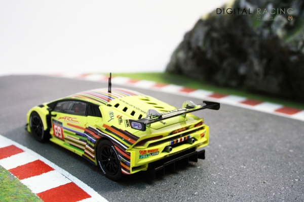 Carrera Digital 132 Lamborghini Huracán GT3 ARC Bratislava No.69 24H Spa 2016