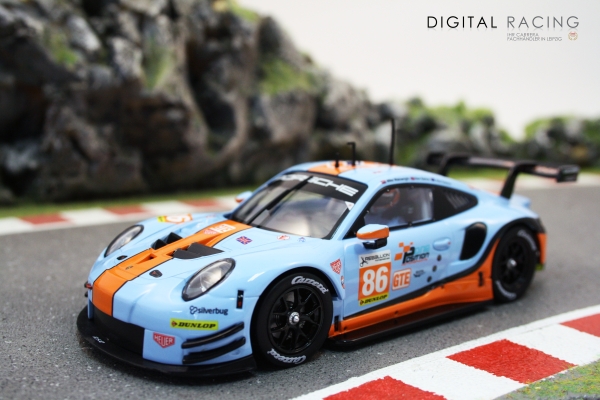 Carrera Digital 132 Porsche 911 RSR &quote;Gulf Racing No.86&quote; Silverstone 2018