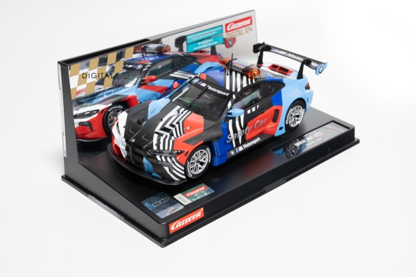 Carrera Digital 124 BMW M4 GT3 &quote;Safety Car&quote;