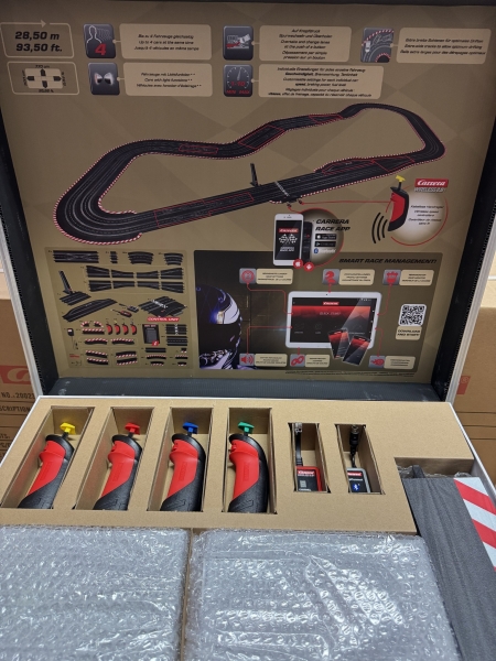Carrera Digital 124 Startset &quote;Mix'n'Race&quote; Luxury Edition