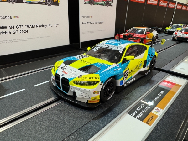 Carrera Digital 124 BMW M4 GT3 &quote;RAM Racing No.15&quote;