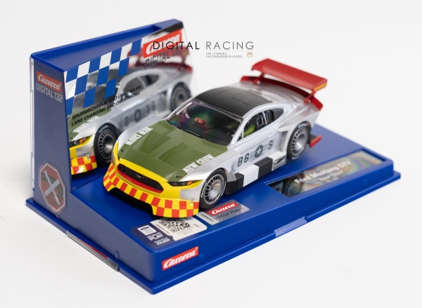 Carrera Digital 132 Ford Mustang GTY &quote;New Crow&quote;
