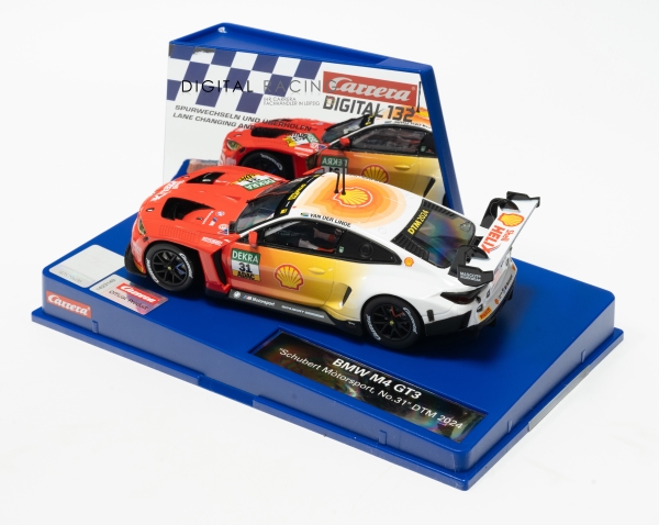 Carrera Digital 132 BMW M4 GT3 &quote;Schubert Motorsport No.31&quote;