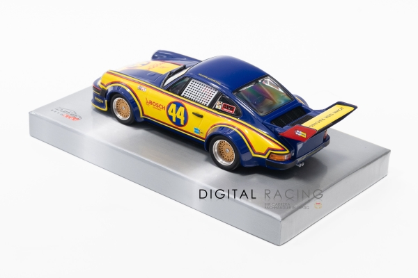 Revoslot Porsche 934 No. 44