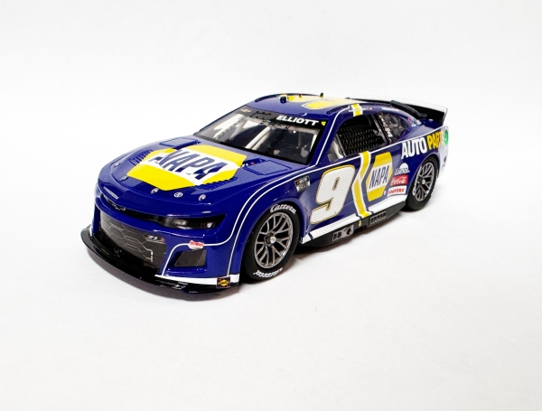 Carrera Evolution NASCAR Camaro NextGen ZL1 &quote;Hendrick Motorsports Chase Elliott No.9&quote;
