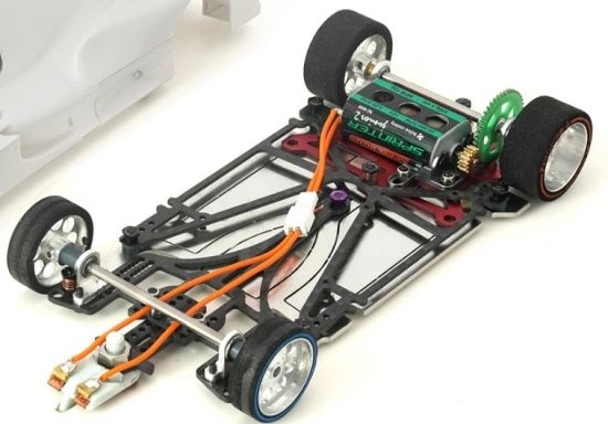Scaleauto 1:24 LMP-07 Nr.13 2017