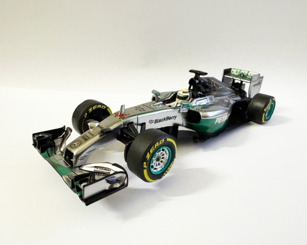 Carrera Digital 132 Formel 1 Doppelset - Ferrari F14 T + Mercedes-Benz W05