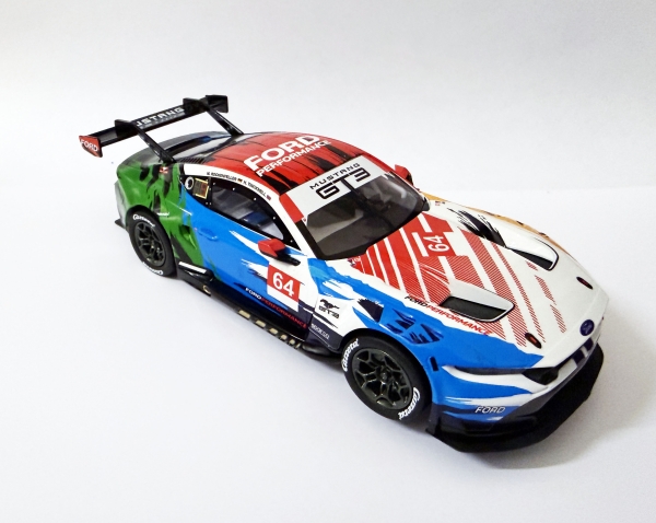Carrera Evolution Ford Mustang GT3 "Champion Spirit No.64"