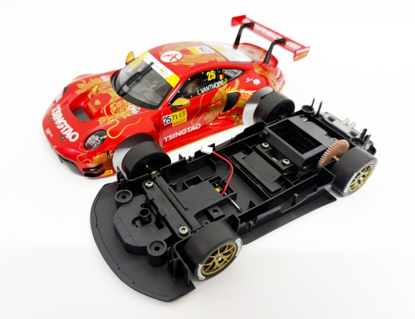 Carrera 124 Porsche 911 GT3 R "Absolute Racing No.25" - Standmodell